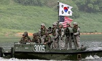 Verschärfung der Lage auf der koreanischen Halbinsel: Unruhe und Nachteile für beide Seiten